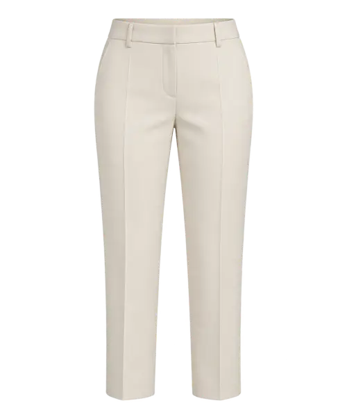 Cropped trousers in cream